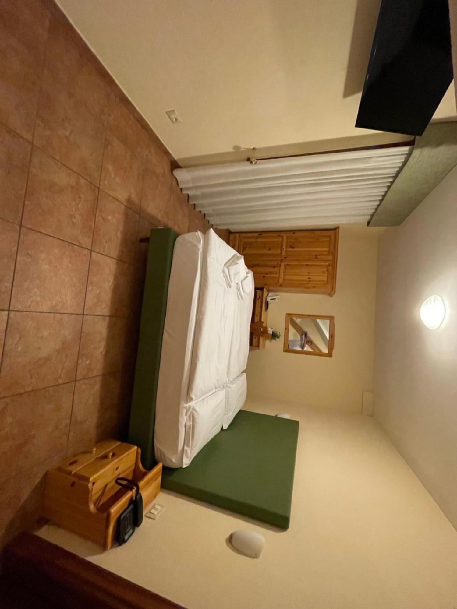 Hotel Trieste Tarvisio Kültér fotó